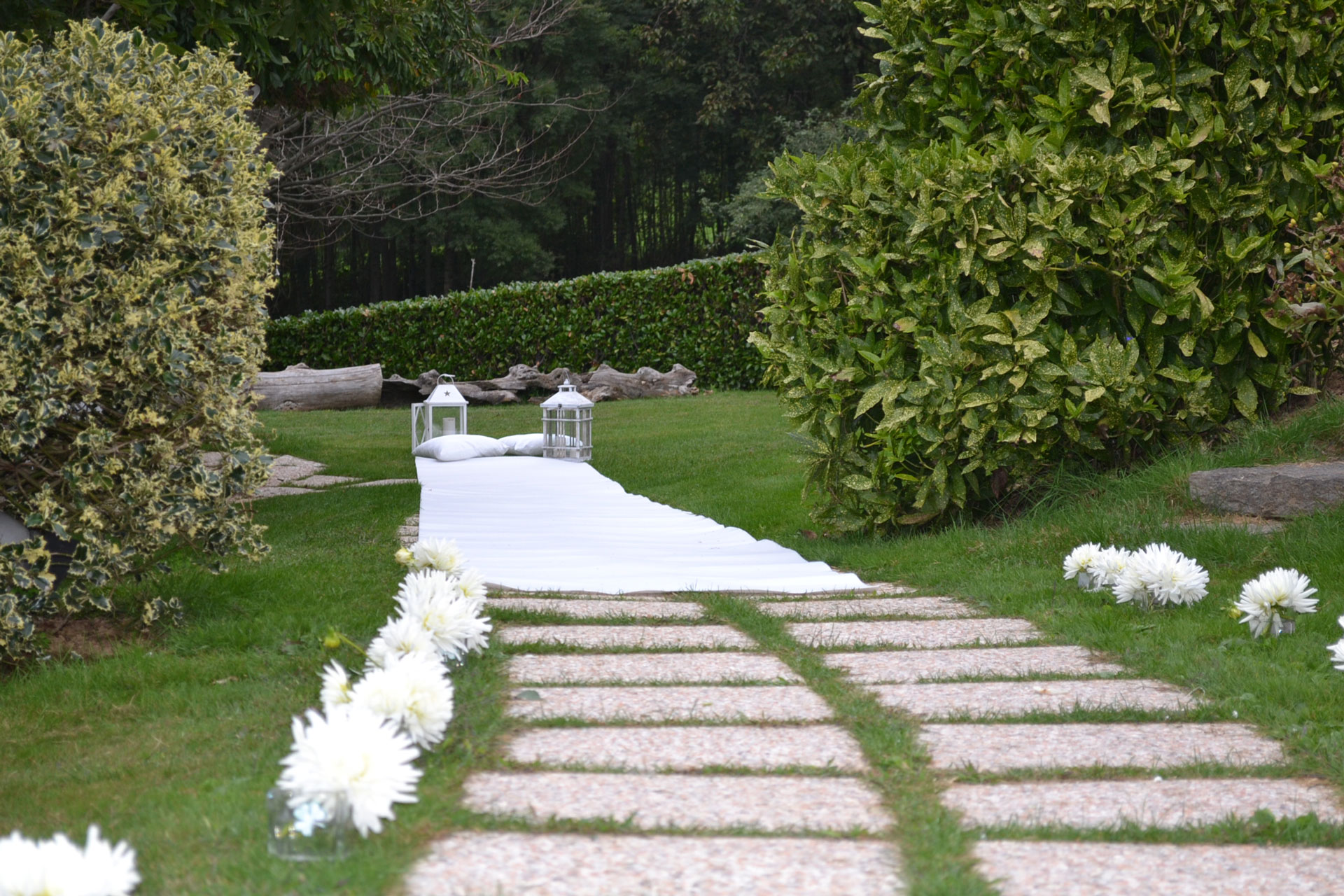 Allestimento matrimonio nel parco a Coassolo, location per cerimonie all’aperto vicino Torino
